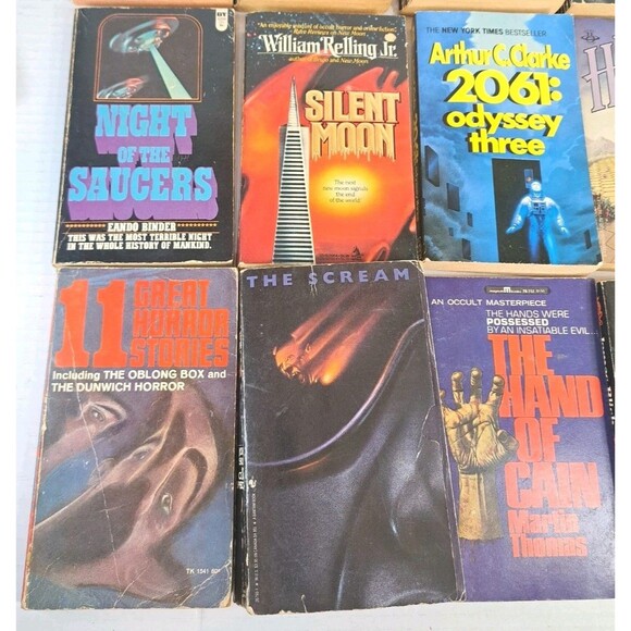 Vtg Horror & Sci-Fi (25) Book Lot Asimov Heinlein Bradley Clarke Foster + More - Picture 8 of 10